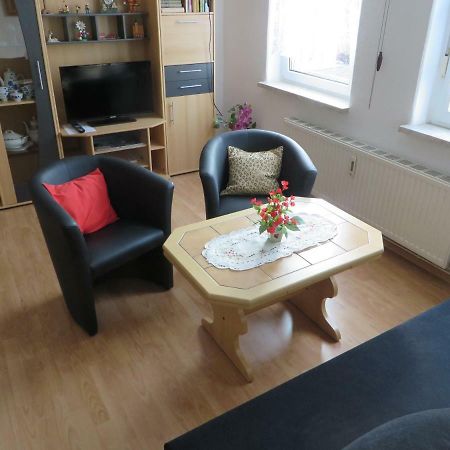 Ferienwohnung Zahn Oelsnitz  Dış mekan fotoğraf