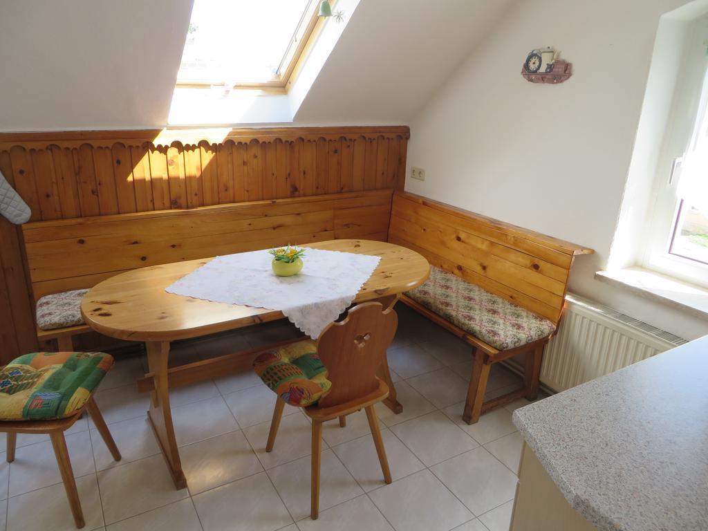 Ferienwohnung Zahn Oelsnitz  Dış mekan fotoğraf