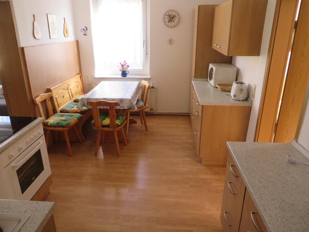 Ferienwohnung Zahn Oelsnitz  Dış mekan fotoğraf